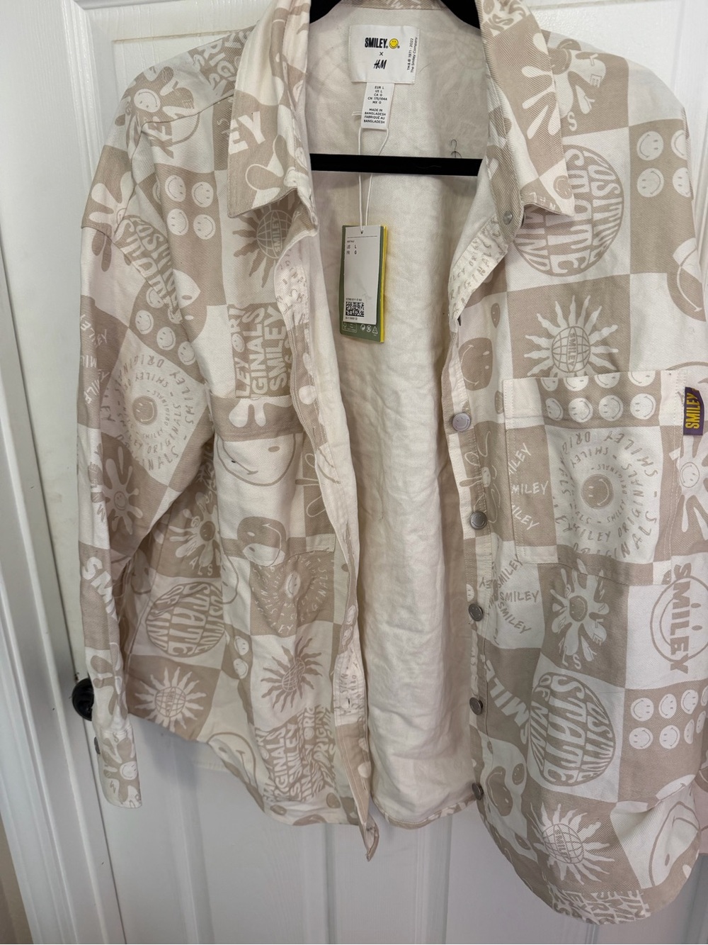 H&M Beige Graphic Smiley Overshirt Jacket